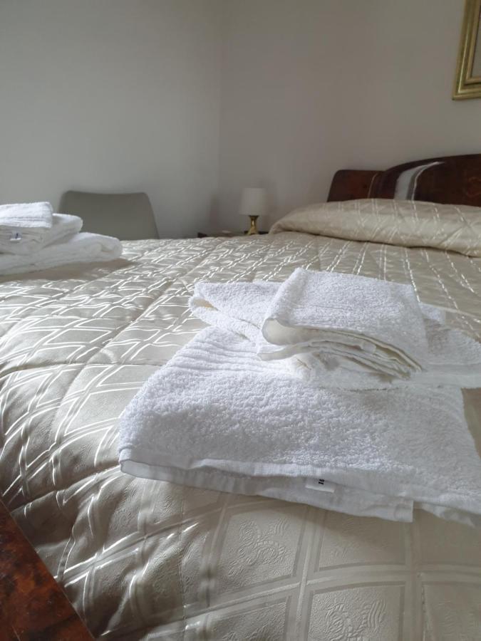 B&B Casa Baronale Castelsaraceno Екстер'єр фото