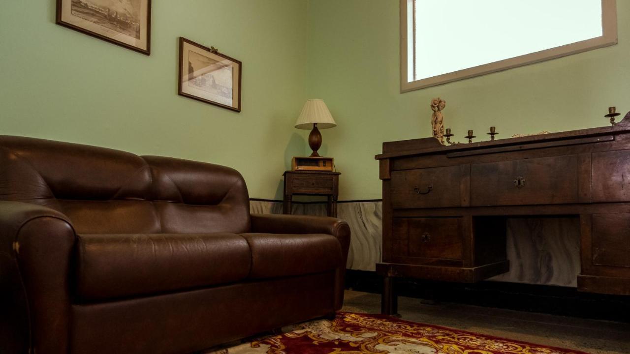 B&B Casa Baronale Castelsaraceno Екстер'єр фото